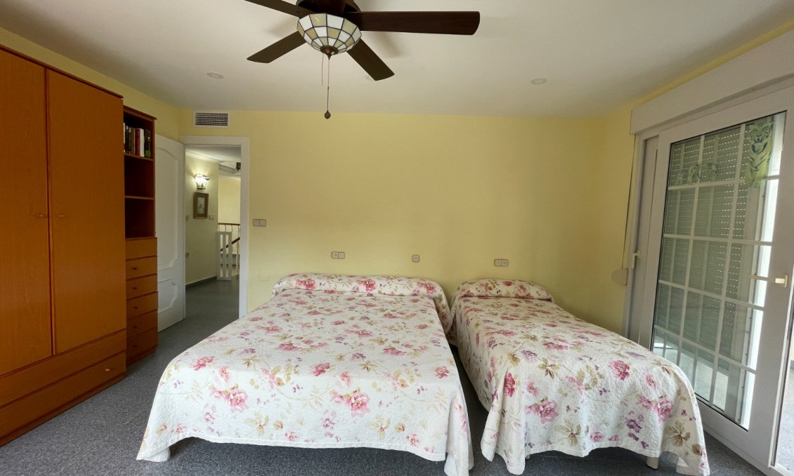 Használt Ingatlanok - Villa -
Orihuela Costa - Costa Blanca