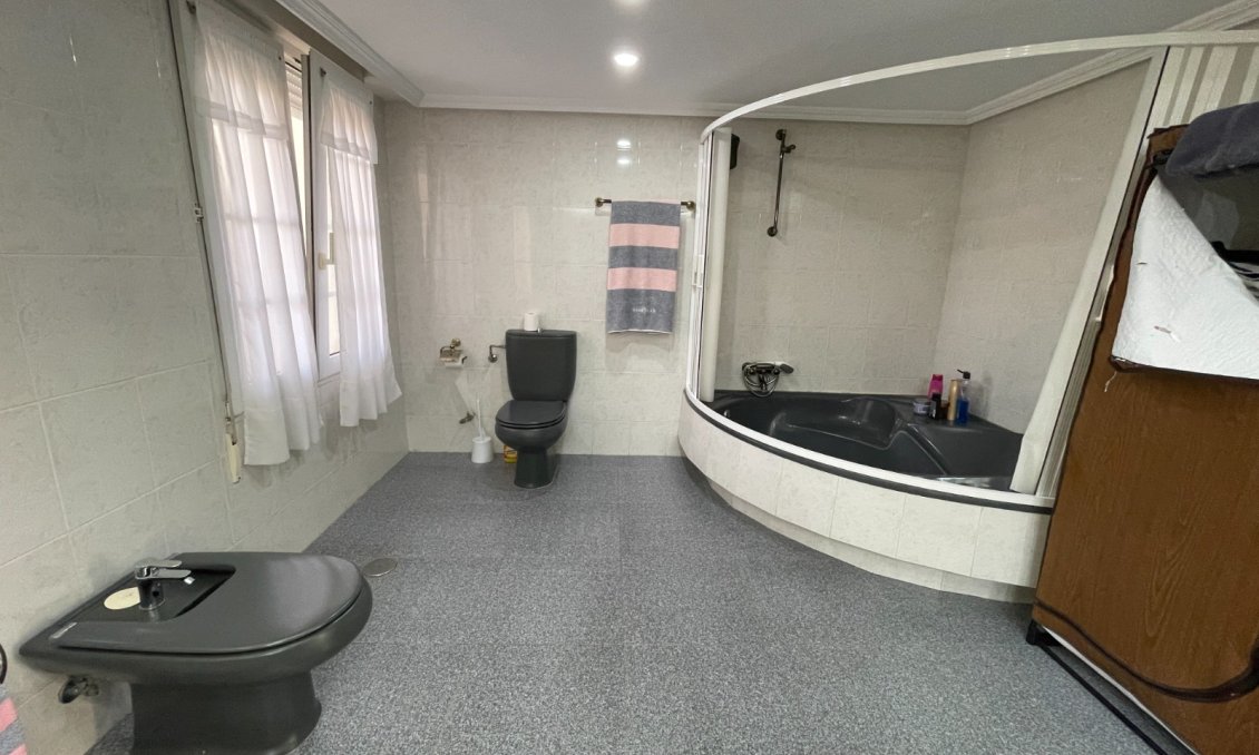 Használt Ingatlanok - Villa -
Orihuela Costa - Costa Blanca