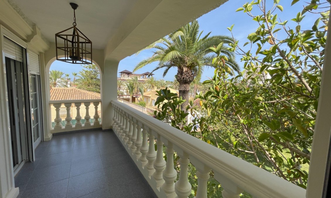 Használt Ingatlanok - Villa -
Orihuela Costa - Costa Blanca