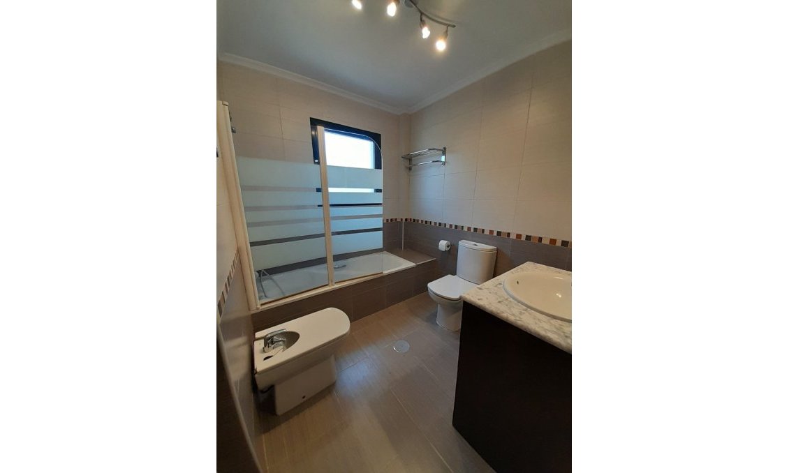 Használt Ingatlanok - Villa -
Ciudad Quesada - Costa Blanca