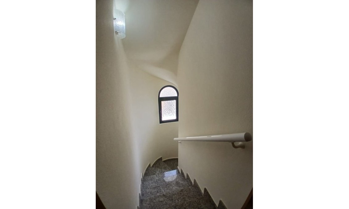 Használt Ingatlanok - Sorház -
Ciudad Quesada - Costa Blanca