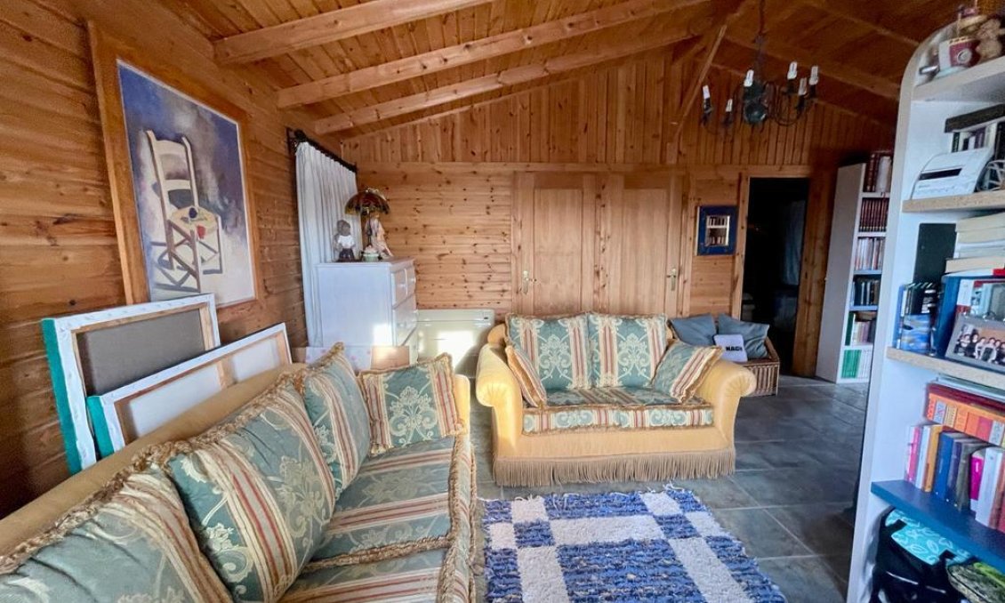 Használt Ingatlanok - Villa -
Albatera - Inland