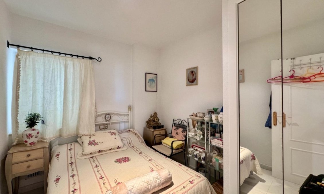 Használt Ingatlanok - Apartman -
Guardamar del Segura - Costa Blanca