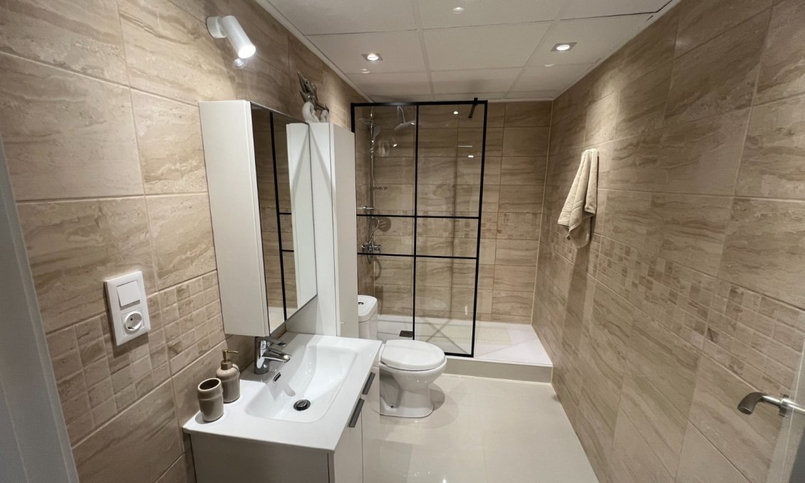 Használt Ingatlanok - Villa -
Algorfa - Inland