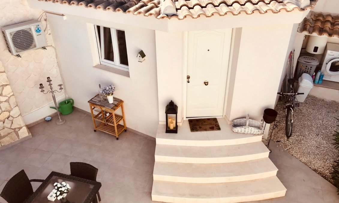 Használt Ingatlanok - Villa -
Rojales - Inland