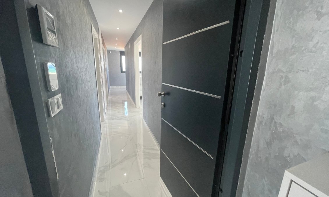 Használt Ingatlanok - Villa -
La Mata - Costa Blanca