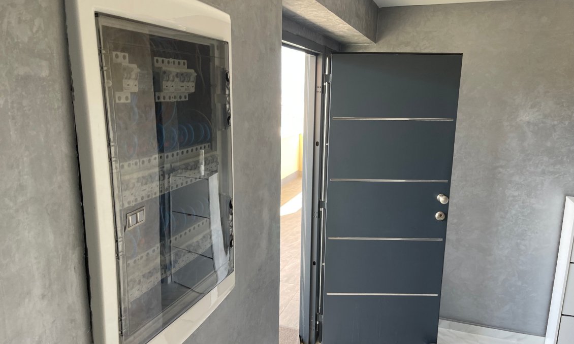 Használt Ingatlanok - Villa -
La Mata - Costa Blanca