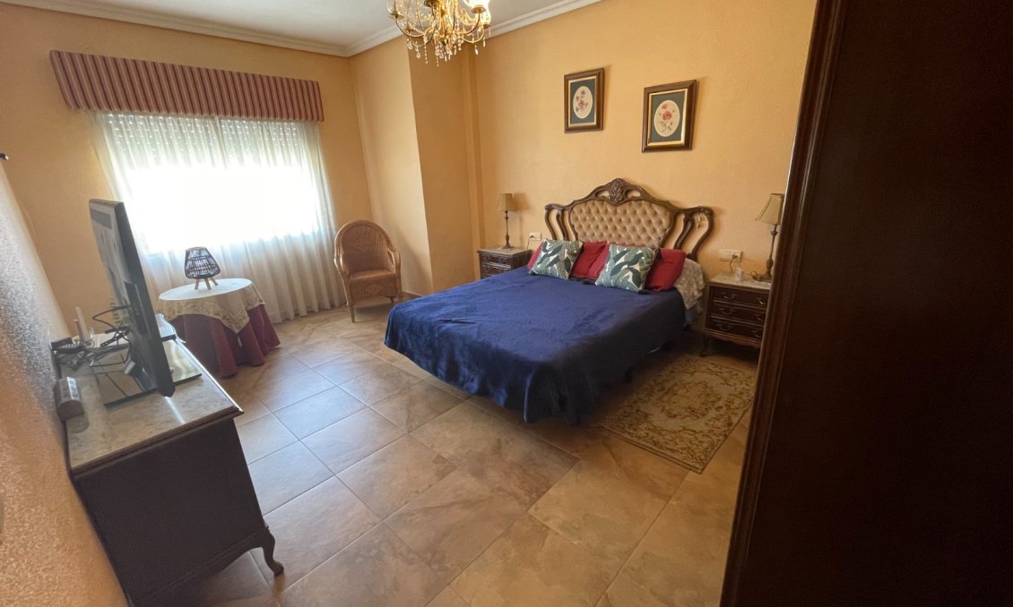 Revânzare - Vilă -
San Miguel de Salinas - Inland