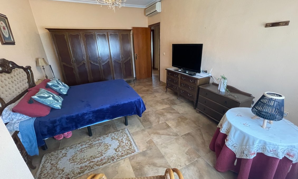 Revânzare - Vilă -
San Miguel de Salinas - Inland