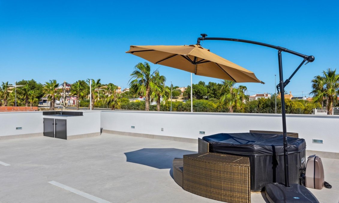 Új építésű - Villa -
Algorfa - La Finca Golf