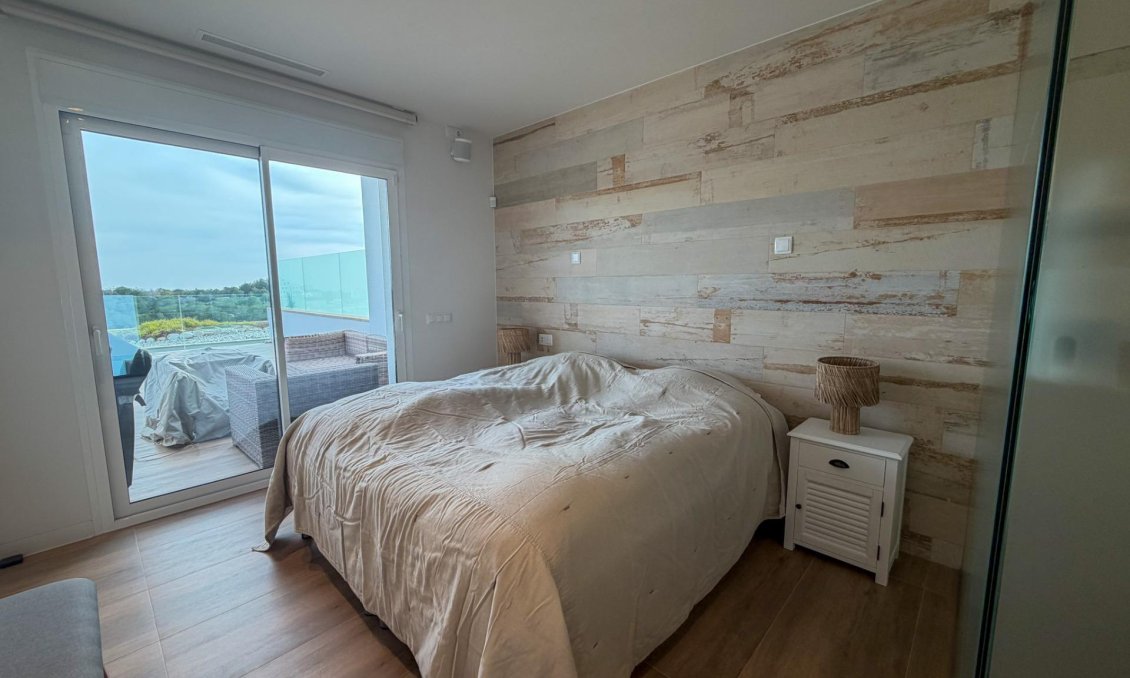 Wiederverkauf - Wohnung -
Orihuela - Las Colinas Golf