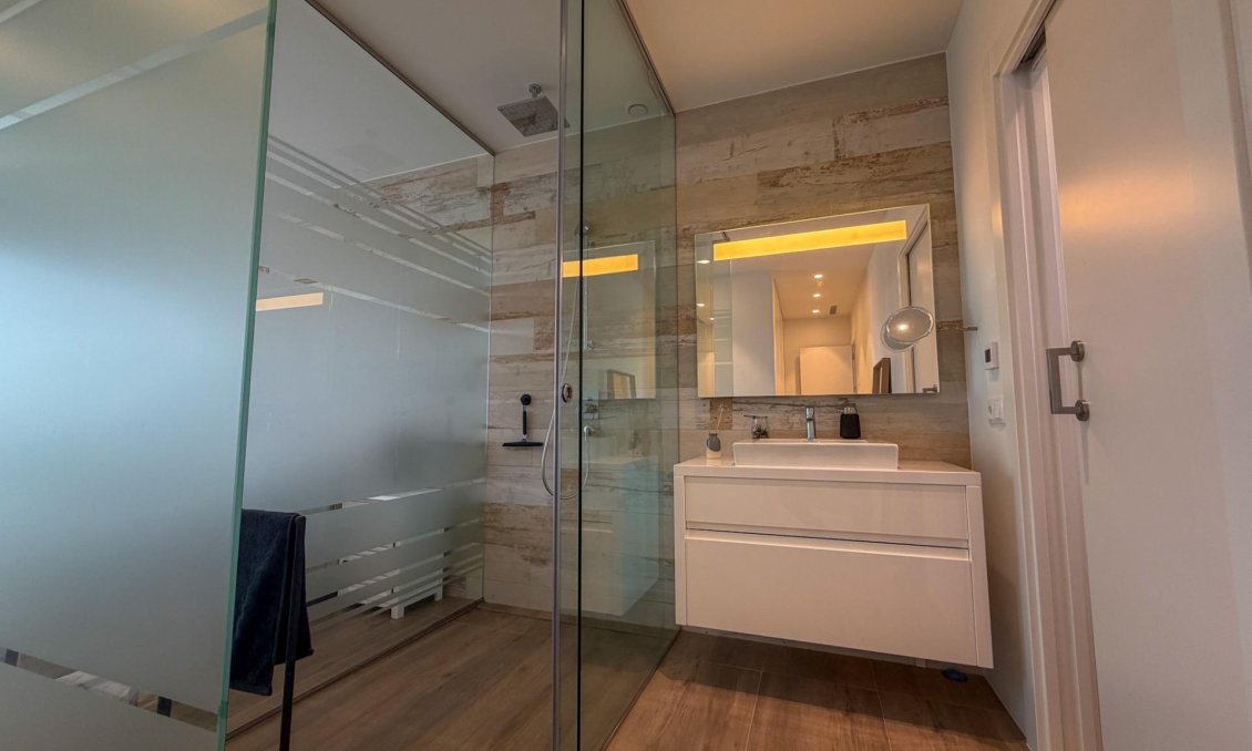 Wiederverkauf - Wohnung -
Orihuela - Las Colinas Golf