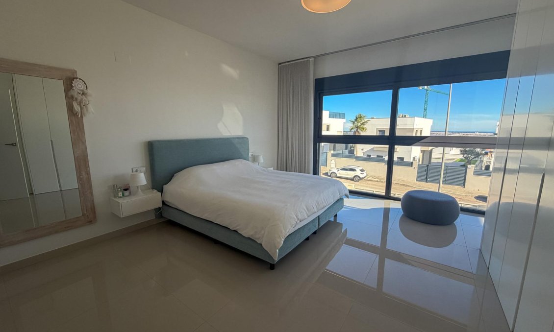 Használt Ingatlanok - Villa -
San Miguel de Salinas - Bellavista