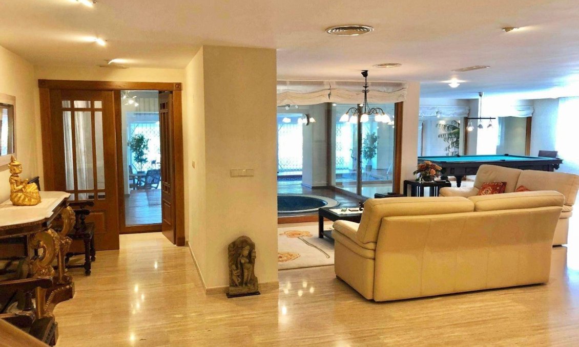 Resale - Villa -
El Palmar