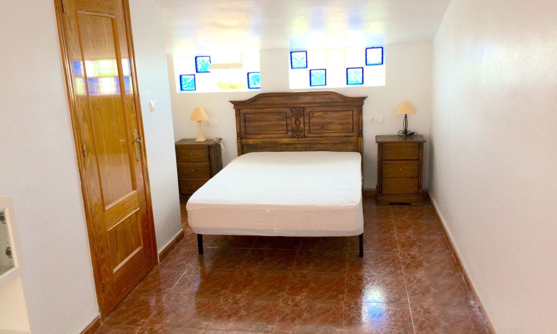 Használt Ingatlanok - Sorház -
Playa Flamenca - Costa Blanca