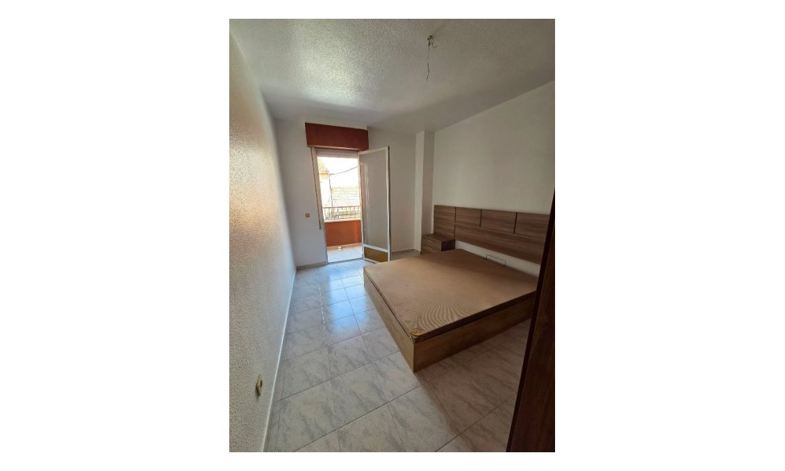 Használt Ingatlanok - Apartman -
Torrevieja - Costa Blanca