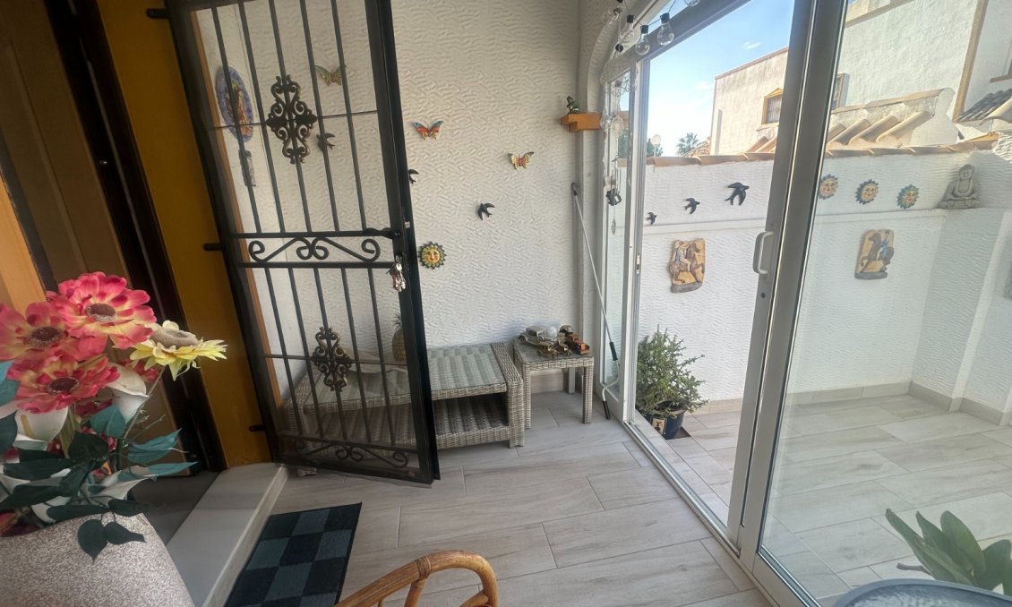 Használt Ingatlanok - Sorház -
Orihuela - Inland