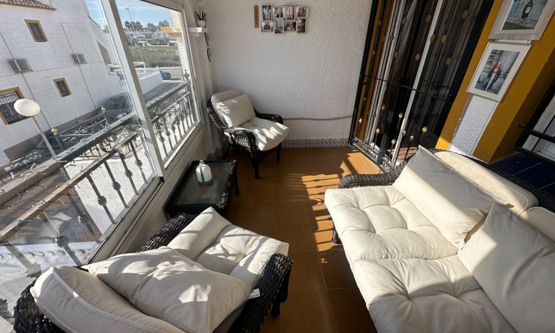 Használt Ingatlanok - Apartman -
Orihuela - Inland