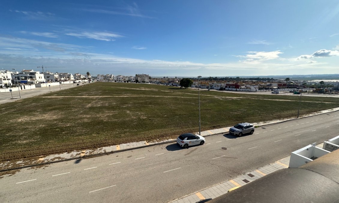 Használt Ingatlanok - Apartman -
Orihuela - Inland