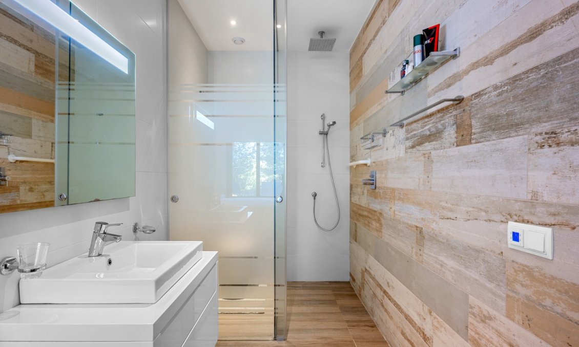 Használt Ingatlanok - Apartman -
Las Colinas Golf - Costa Blanca