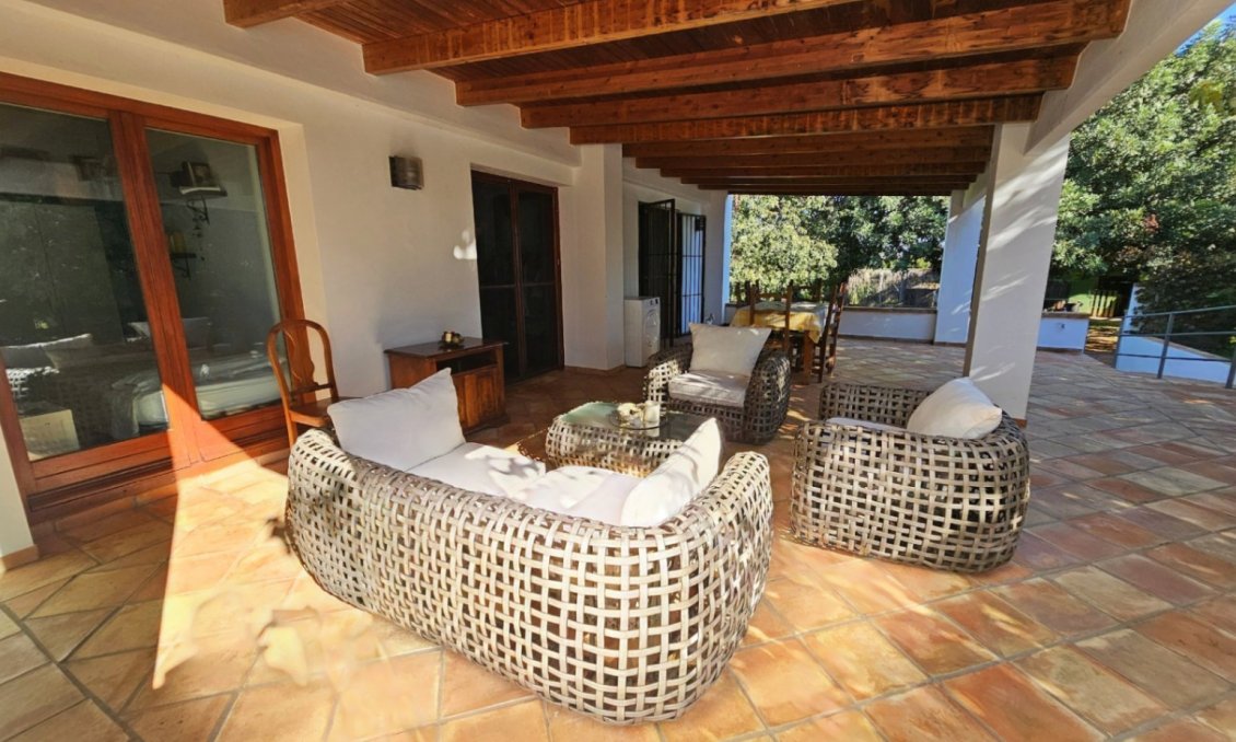 Használt Ingatlanok - Villa -
Ondara - Inland