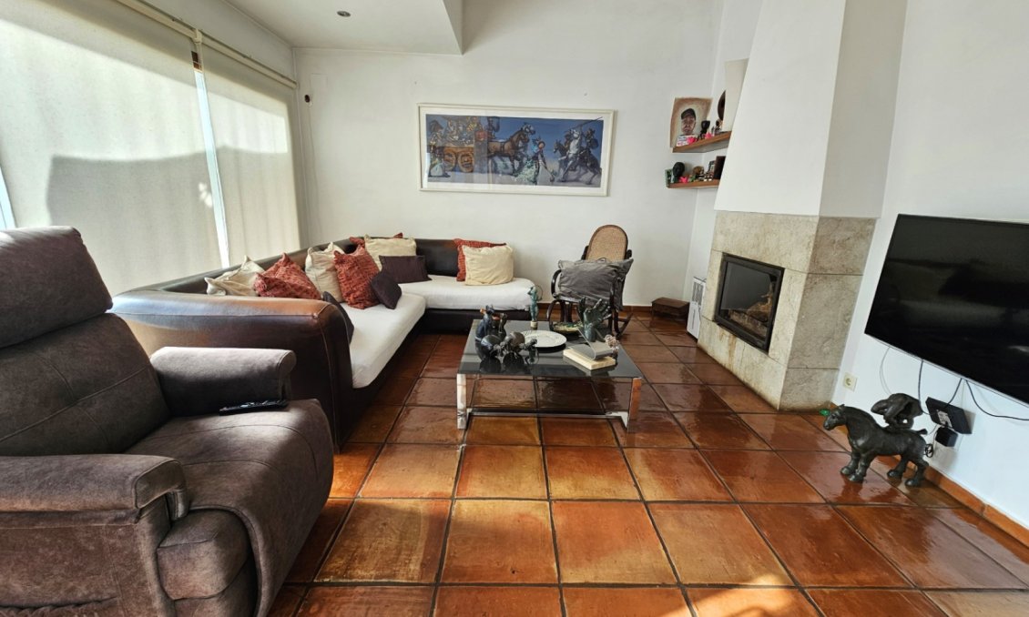 Használt Ingatlanok - Villa -
Ondara - Inland