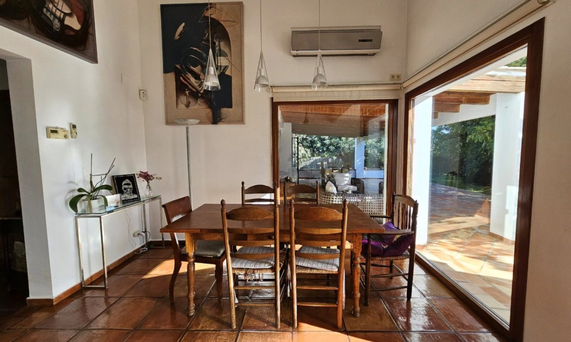 Használt Ingatlanok - Villa -
Ondara - Inland