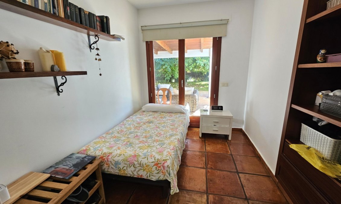 Használt Ingatlanok - Villa -
Ondara - Inland