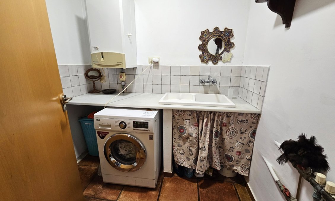 Használt Ingatlanok - Villa -
Ondara - Inland