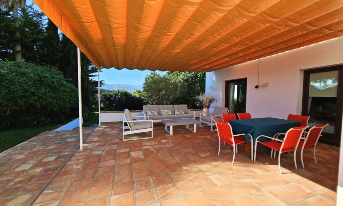 Használt Ingatlanok - Villa -
Ondara - Inland