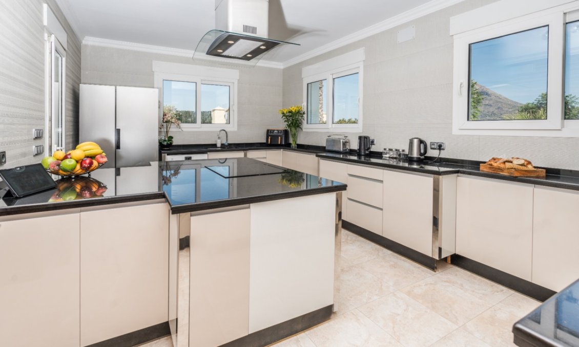 Használt Ingatlanok - Villa -
Jávea - Costa Blanca