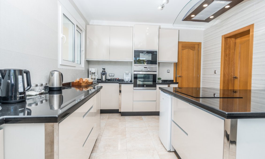 Használt Ingatlanok - Villa -
Jávea - Costa Blanca