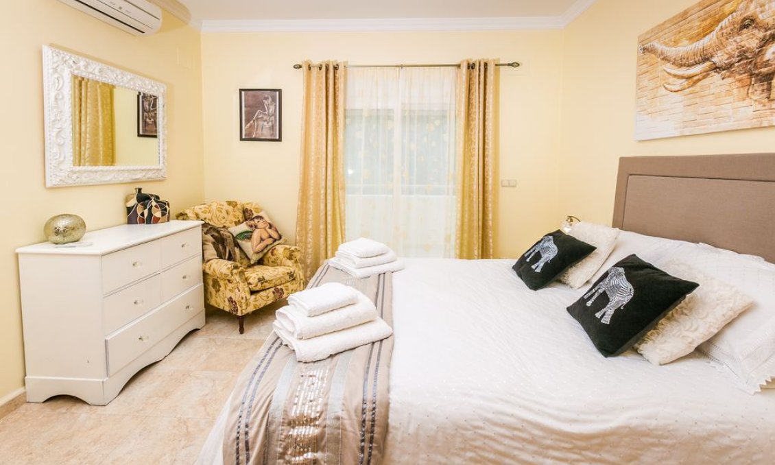 Használt Ingatlanok - Villa -
Jávea - Costa Blanca