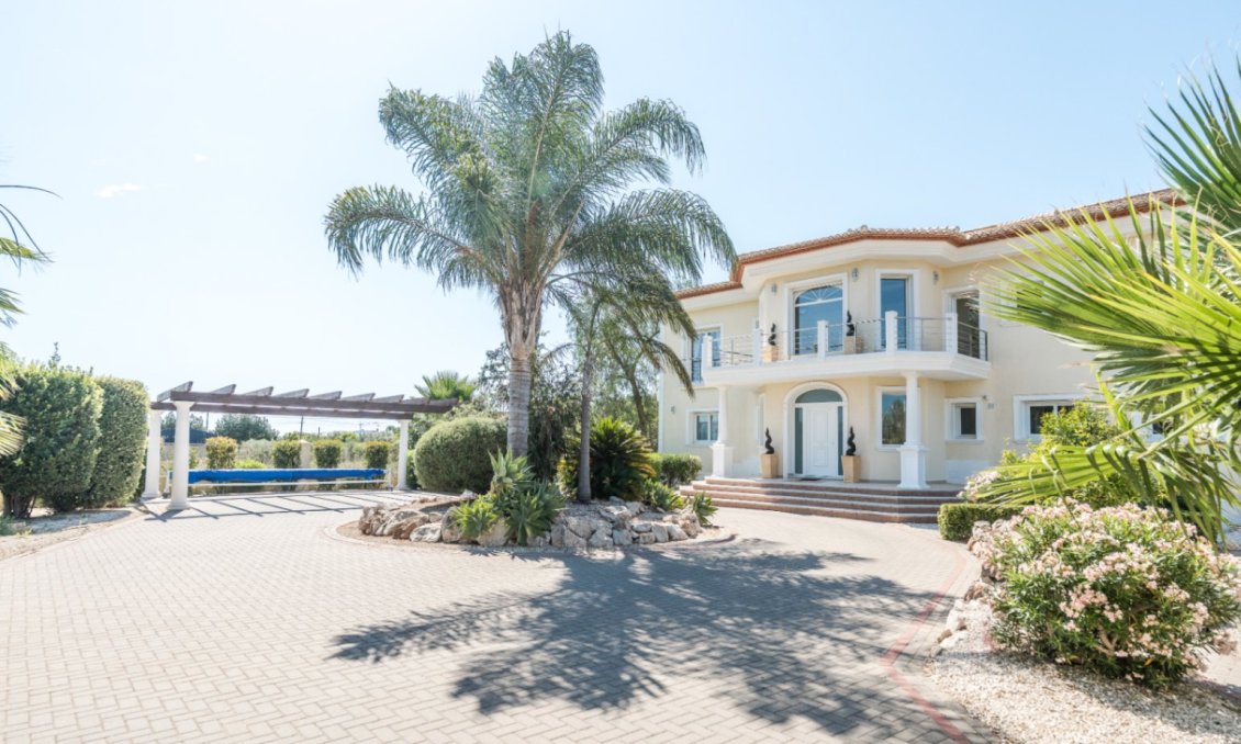 Használt Ingatlanok - Villa -
Jávea - Costa Blanca