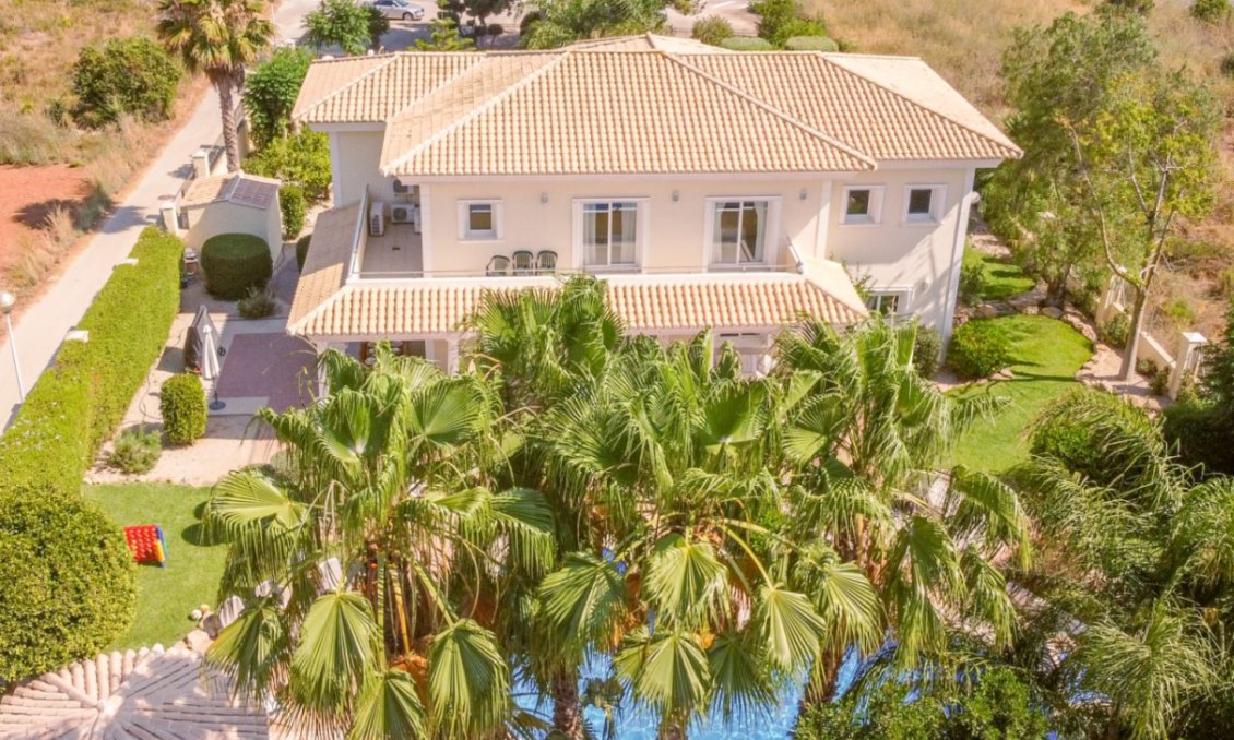 Használt Ingatlanok - Villa -
Jávea - Costa Blanca