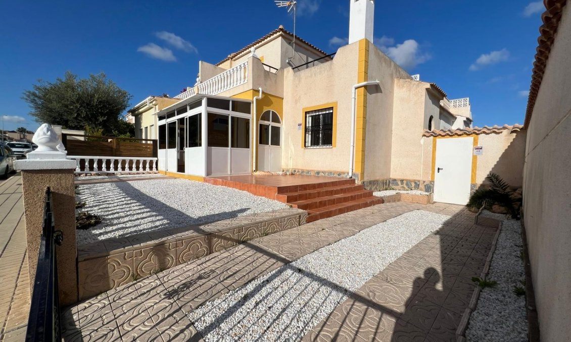 Revânzare - Quad House -
Orihuela Costa - Costa Blanca