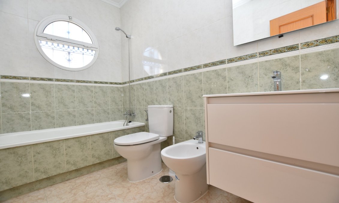 Revânzare - Quad House -
Orihuela Costa - Costa Blanca