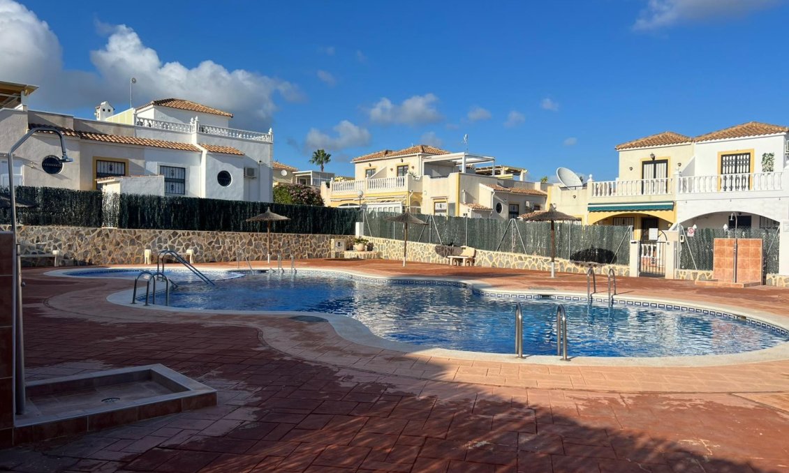 Revânzare - Quad House -
Orihuela Costa - Costa Blanca