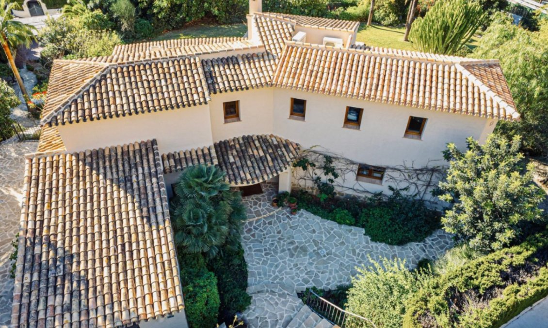 Használt Ingatlanok - Villa -
Jávea - Costa Blanca