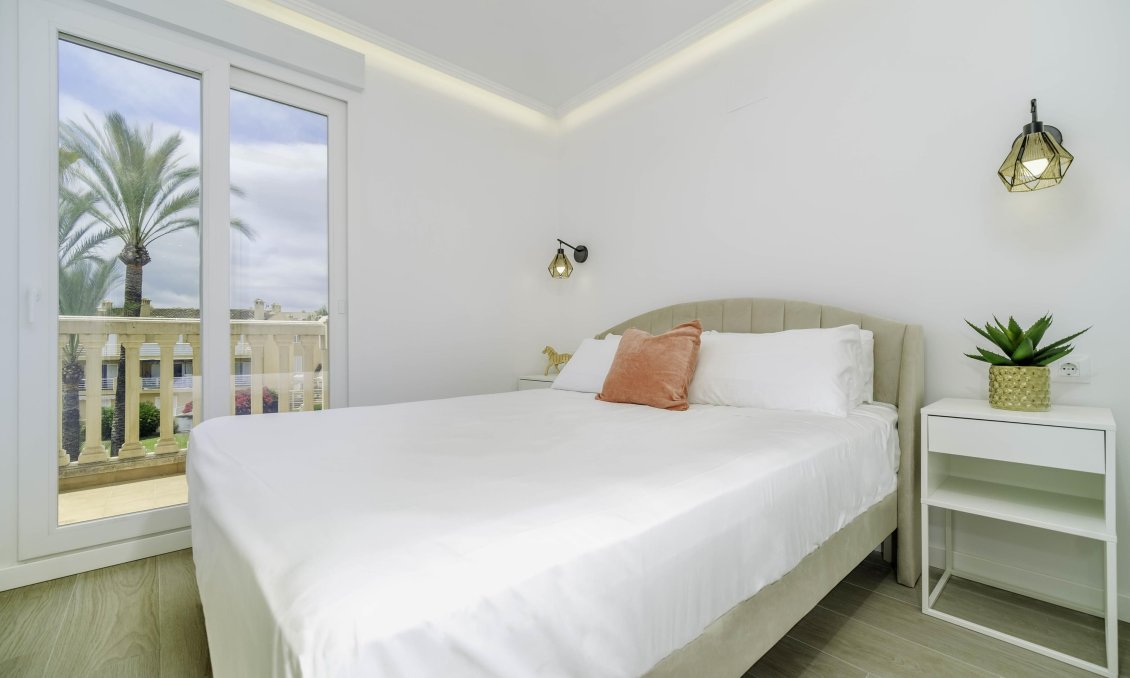 Használt Ingatlanok - Tetőtéri lakás -
Jávea - Costa Blanca