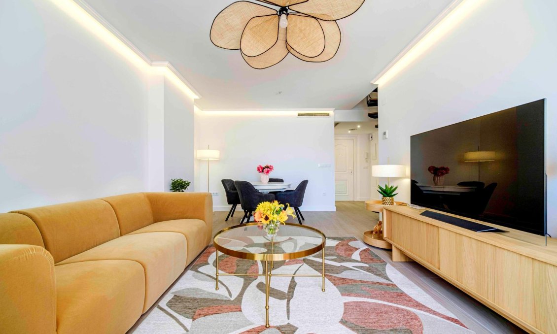 Használt Ingatlanok - Tetőtéri lakás -
Jávea - Costa Blanca