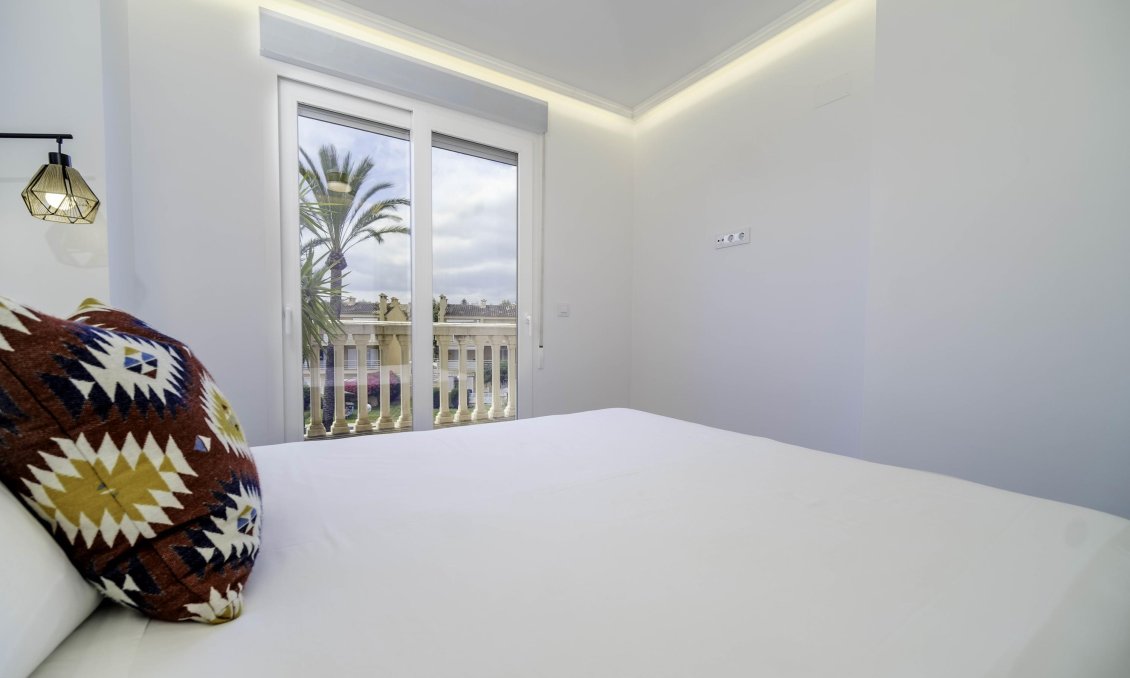 Használt Ingatlanok - Tetőtéri lakás -
Jávea - Costa Blanca