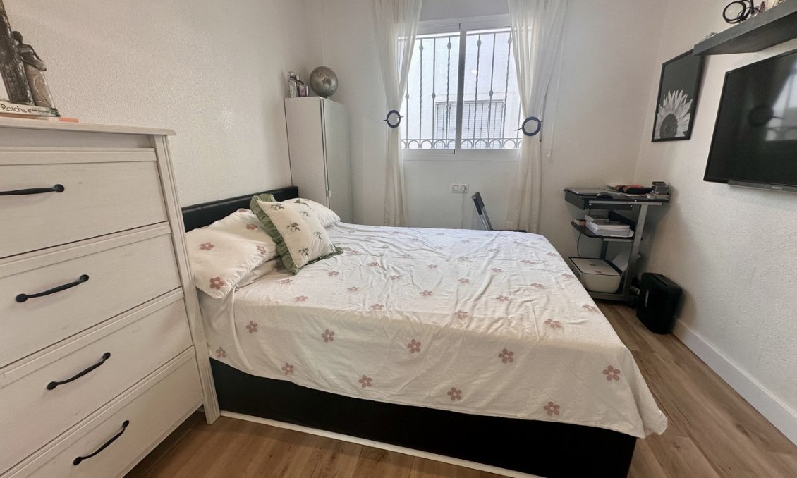 Használt Ingatlanok - Ikerház -
Orihuela Costa - Ciñuelica