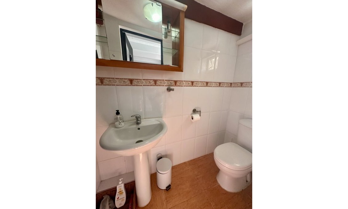 Használt Ingatlanok - Ikerház -
Orihuela Costa - Ciñuelica