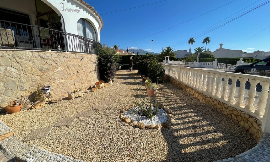 Használt Ingatlanok - Villa -
Alfas del Pí - Costa Blanca