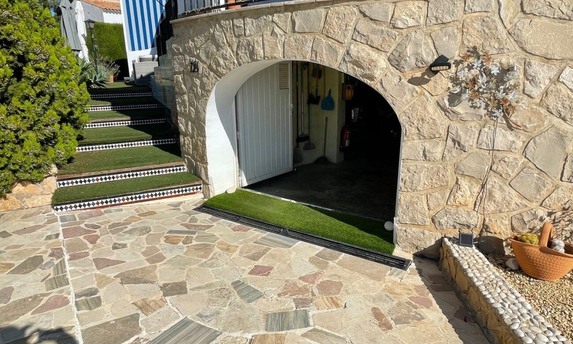 Használt Ingatlanok - Villa -
Alfas del Pí - Costa Blanca