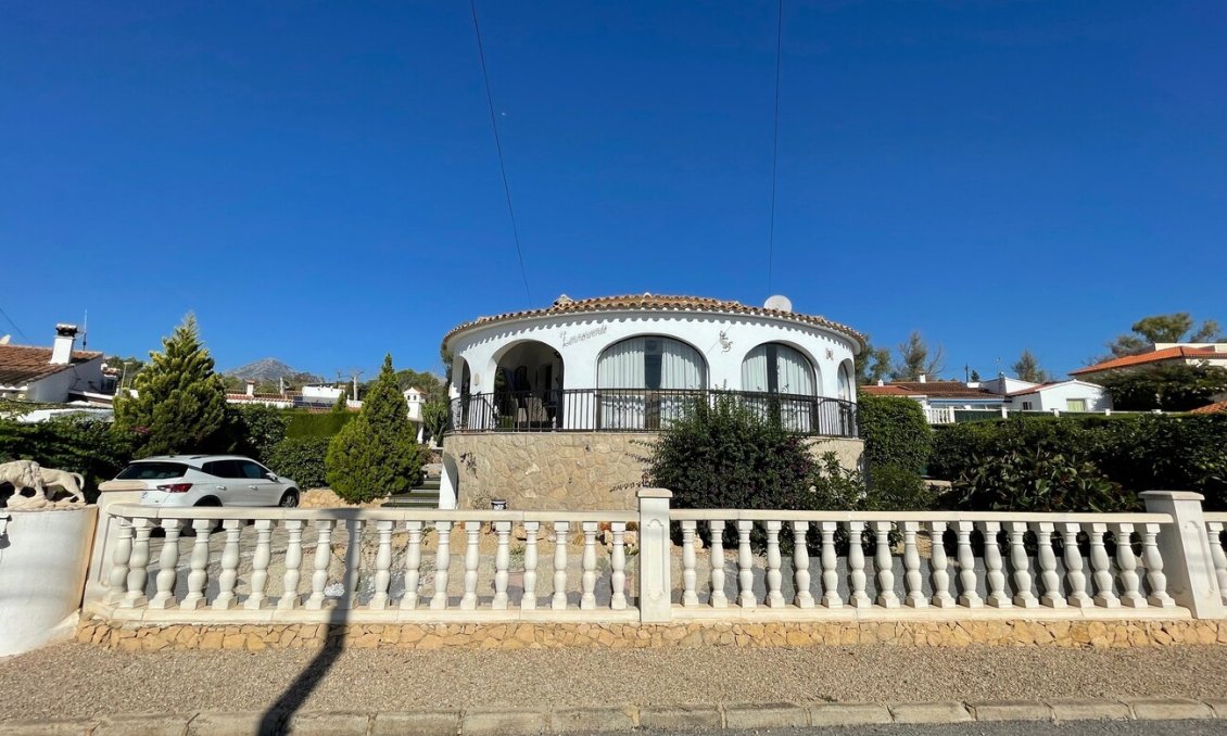 Használt Ingatlanok - Villa -
Alfas del Pí - Costa Blanca