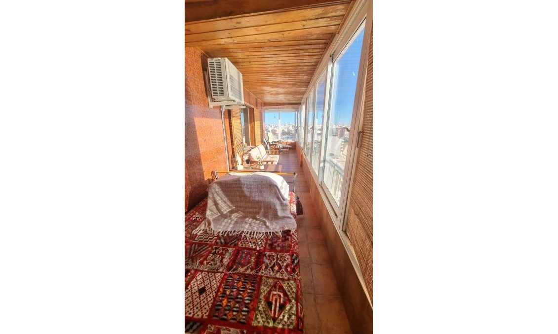 Wiederverkauf - Penthouse -
Torrevieja - El Acequión - Los Náufragos