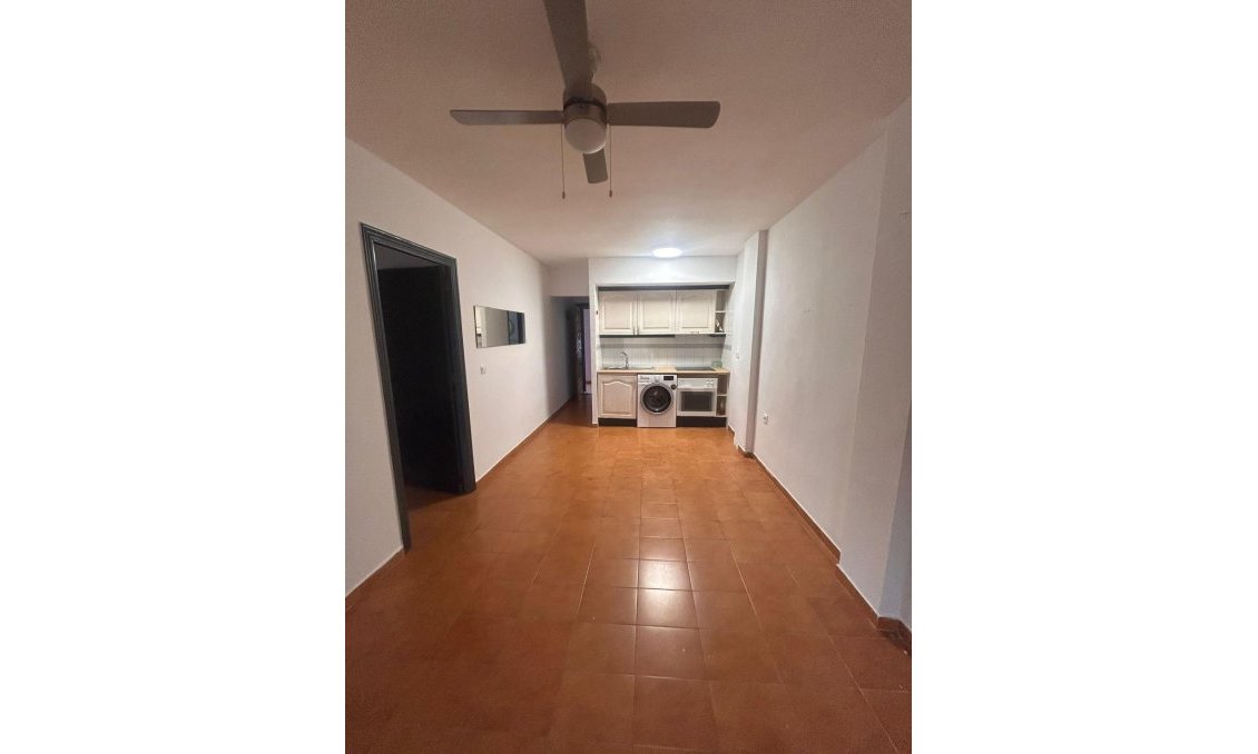 Használt Ingatlanok - Apartman -
Torrevieja - La Veleta