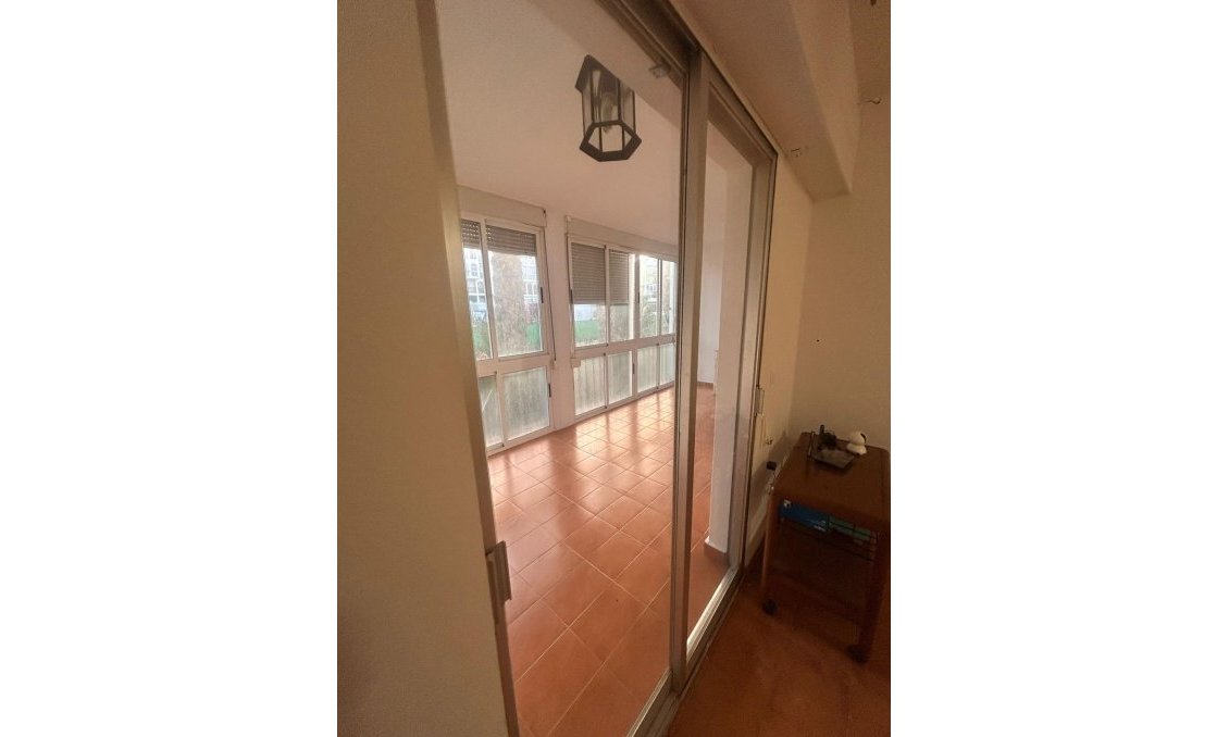 Használt Ingatlanok - Apartman -
Torrevieja - La Veleta